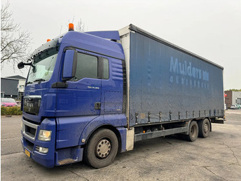 Camião de lona MAN TGX 26.400