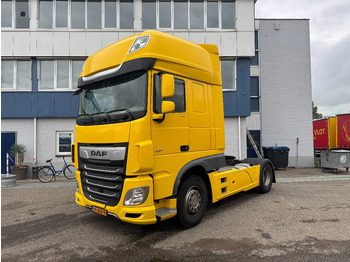 Tractor DAF XF 450