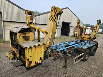 Semi-reboque transportador de contêineres/ Caixa móvel HAMMAR