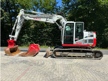 Escavadora de rastos TAKEUCHI