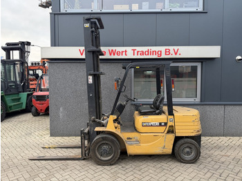 Empilhador a diesel CATERPILLAR