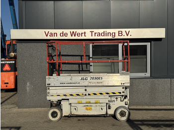 Plataforma de Tijera/ Plataforma de tesoura JLG