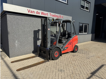 Empilhador a diesel Linde H30D-02 Triplo 465 Freelift / Sideshift / VW Diesel 2014: foto 2