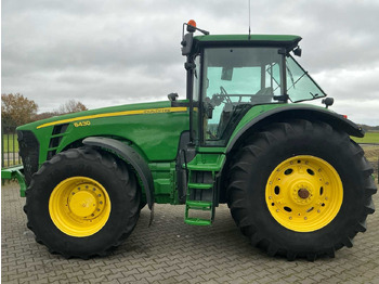 Trator 2009 JOHN DEERE 8430 FOUR WHEEL DRIVE FARM TRACTOR: foto 5
