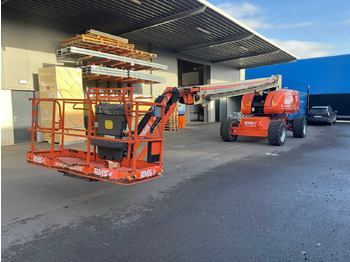 Plataforma aérea JLG