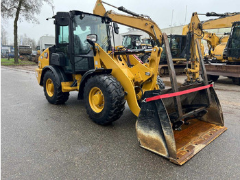 Pá carregadora de rodas Caterpillar 906: foto 2