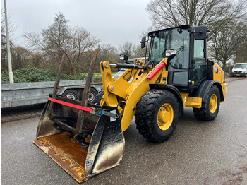 Pá carregadora de rodas CATERPILLAR 906