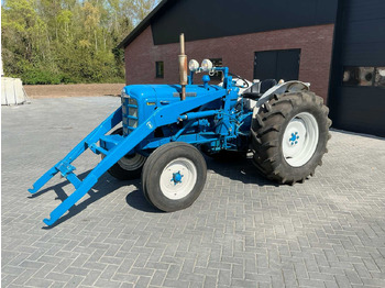 Trator FORDSON