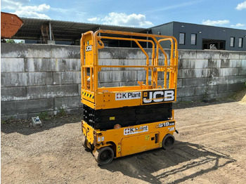 Plataforma aérea JCB S1930E