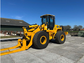 Pá carregadora de rodas JCB 436