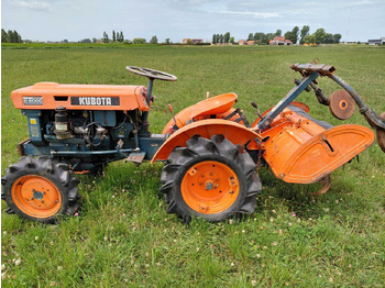 Mini trator KUBOTA B series