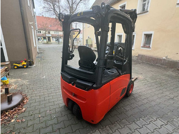 Empilhador LINDE E16-01 E386 - 3-WHEEL FORKLIFT (YEAR 2014): foto 4