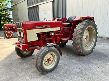 Trator McCORMICK