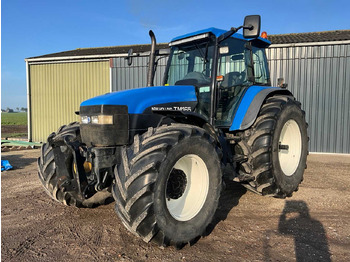 Trator NEW HOLLAND TM