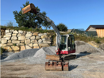 Mini escavadeira Takeuchi TB235: foto 2