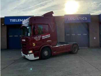 Camião SCANIA R 450