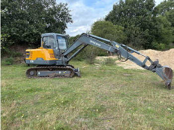 Escavadeira VOLVO EC55D