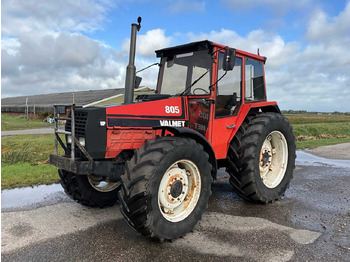 Trator VALMET