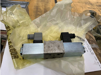 Mini escavadeira YANMAR