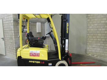 Empilhador elétrico HYSTER