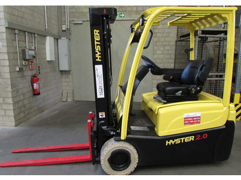 Empilhador elétrico HYSTER