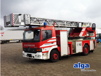 Camião MERCEDES-BENZ Atego 1528