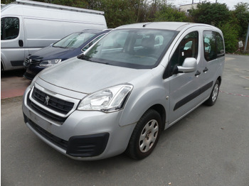 Automóvel PEUGEOT