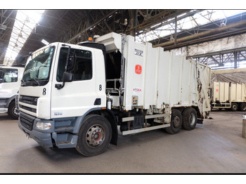 Caminhão de lixo DAF CF 75