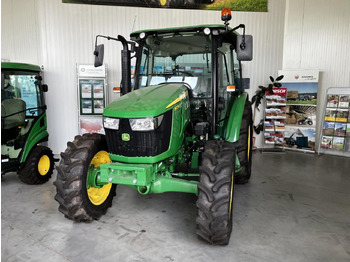 Trator JOHN DEERE 5075E