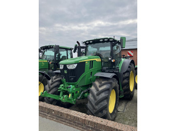 Trator JOHN DEERE 6R 215