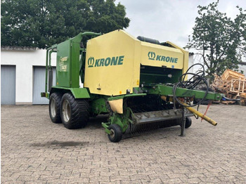 Enfardadeira de fardos redondos KRONE