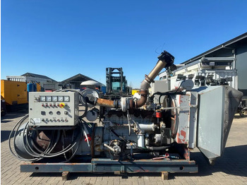 Gerador elétrico CUMMINS