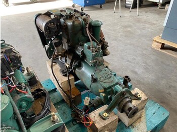 Motor Volvo Penta C-10 Marine 10 PK Benzine motor met keerkoppeling: foto 2