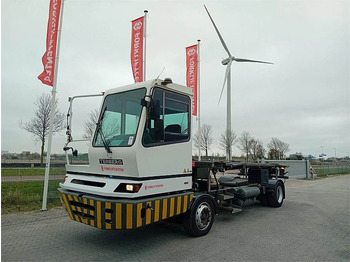 Tractor de terminal TERBERG
