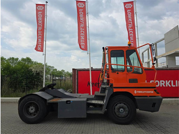 Tractor de terminal Terberg YT182: foto 3