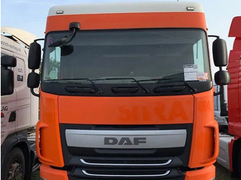 Cabine e interior DAF XF 106