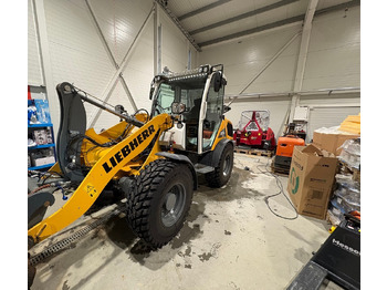 Pá carregadora de rodas LIEBHERR L 506