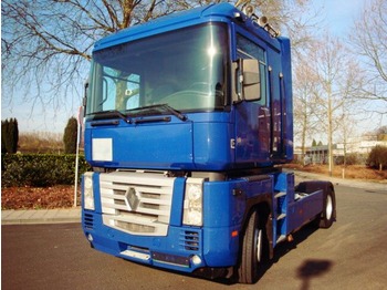 Tractor RENAULT AE 440: foto 1