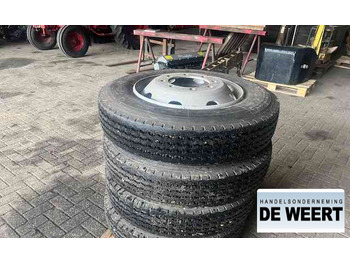 Jantes e pneus para Máquina agrícola Michelin 9R22.5 , 9 R 22.5: foto 3