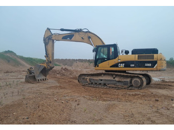 Escavadora de rastos CATERPILLAR 336D