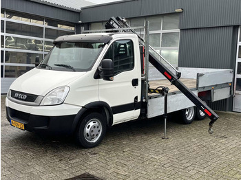 Carrinha de caixa aberta IVECO Daily