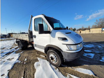 Camião basculante IVECO Daily
