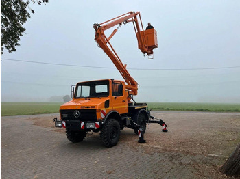 Caminhão com plataforma aérea, Camião grua Mercedes-Benz Unimog 1200 4x4 - Lifting basket: foto 3 Caminhão com plataforma aérea, Camião grua Mercedes-Benz Unimog 1200 4x4 - Lifting basket: foto 3