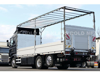 Camião de caixa aberta/ Plataforma Scania R 580 6x2 Flatbed + Tail lift: foto 4