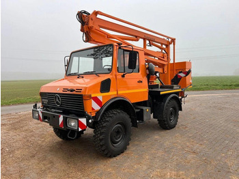 Camião UNIMOG