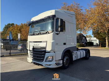 Tractor DAF XF 106 460