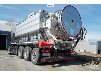 Caminhão limpa fossa Scania G500 8x4 ADR Suge-Spylebil: foto 3