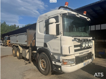 Camião de caixa aberta/ Plataforma SCANIA P124