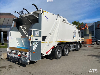 Caminhão de lixo Scania P320: foto 5