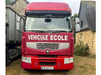 Camião RENAULT Premium 320